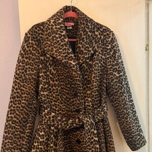 Vixen by Micheline Pitt, Starlet Swing Coat in Leopard